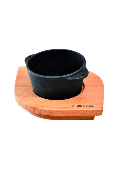 Lava Döküm Yuvarlak Sufle / Sos Kabı ve Ahşap Altlığı. Çap(Ø)8cm.