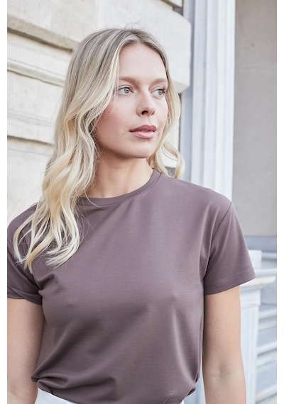 Jument Kadın Sıfır Yaka Kırışmaz Span Karışımlı Şık Kısa Kol Likralı T-shirt Bluz-kahve Kahve Jument Kadın Sıfır Yaka Kırışmaz Span Karışımlı Şık Kısa Kol Likralı T-shirt Bluz-kahve Kahve