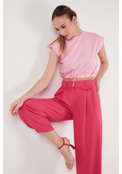 Lela Bisiklet Yaka % 100 Pamuk Crop Bayan T Shirt 5865587 Toz Pembe