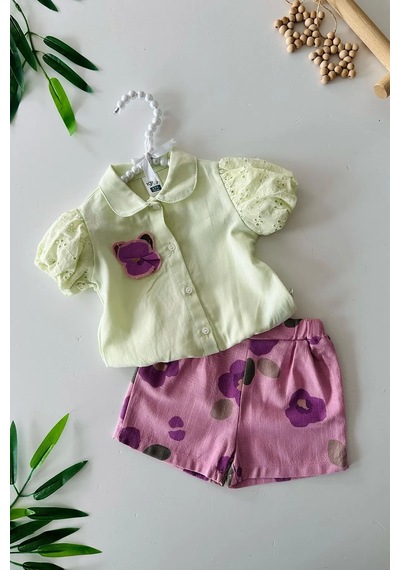 Minigimin Cicileri Miniğimin Cicileri Çiçek Desenli Şort Ve Dantel Kollu Gömlek Kız Bebek Takımı - Yeşil Minigimin Cicileri Miniğimin Cicileri Çiçek Desenli Şort Ve Dantel Kollu Gömlek Kız Bebek Takımı - Yeşil