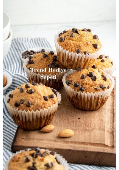 Takribi 200 Adet Büyük Boy Beyaz Muffin Kek Kalıbı, Cupcake Kağıdı, Browine Kalıbı 50x40 Mm Çok Renkli
