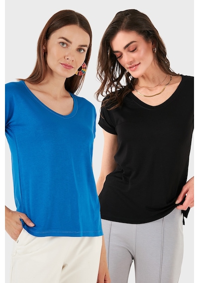 Lela V Yaka Relaxed Fit Yırtmaç Detaylı 2'Li Paket Bayan Bluz 5862000S2 Siyah-Saks