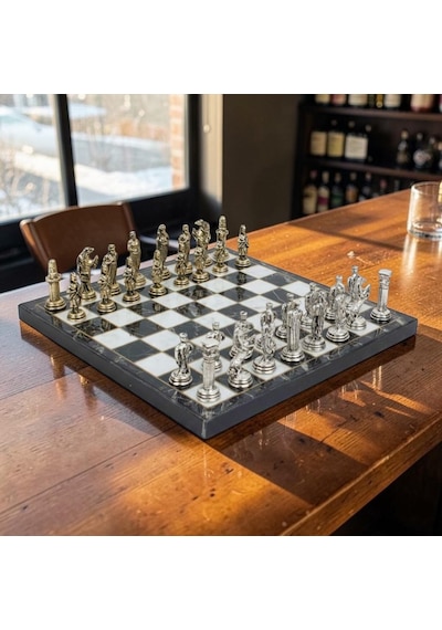 Lüks Metal Satranç Takımı Krom Kaplama Osmanlı Vs Bizans Orduları Siyah Mermer Desenli Tahta 20 Cm