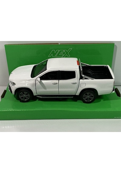 Mercedes Benz X Class 1/24 Ölçek Model Araba Beyaz