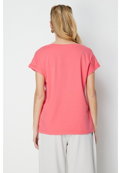 On Kadın Omuzları Taşlı V Yaka Pamuklu T-shirt 71415 Mercan