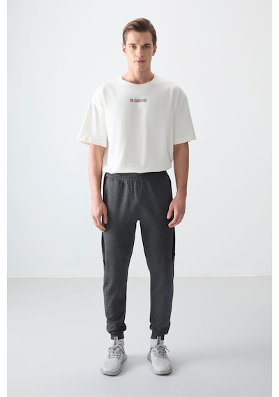 Tommy Life Antrasıt Melanj Yüzeyi Dokulu Standart Fit Nakışlı Erkek Eşofman Alt - 82126 Antrasit - Melanj Tommy Life Antrasıt Melanj Yüzeyi Dokulu Standart Fit Nakışlı Erkek Eşofman Alt - 82126 Antrasit - Melanj