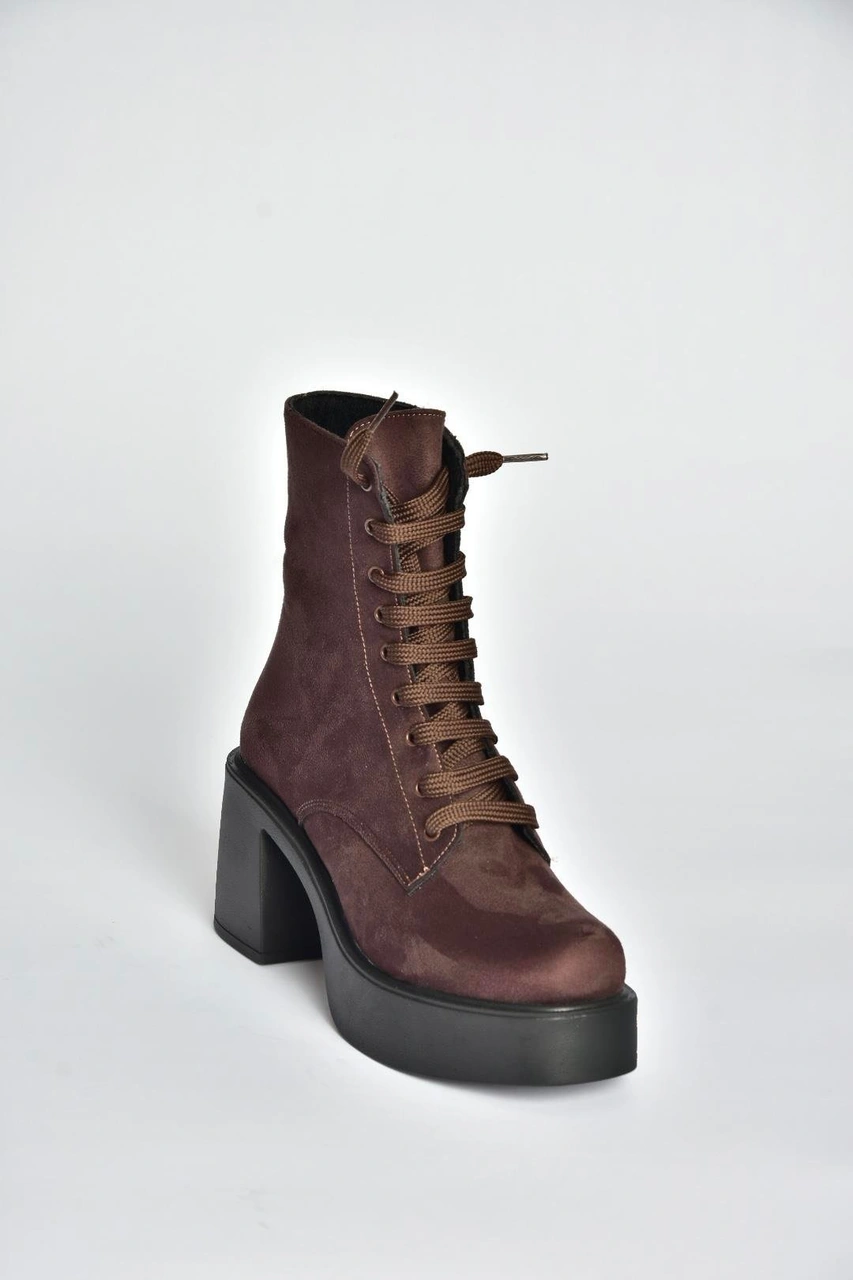 Fox Shoes V726681502 Kahverengi Süet Kalın Topuklu Bağcıklı Kadın Bot Kahverengi-süet Fox Shoes V726681502 Kahverengi Süet Kalın Topuklu Bağcıklı Kadın Bot Kahverengi-süet