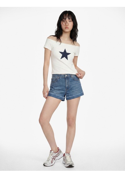 Koton Pamuklu Düğmeli Normal Bel Katlı Paça Mini Denim Şort Orta İndigo 6sal40231md