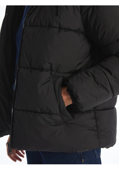 LC Waikiki Lcwaıkıkı Classic Siyah Kapüşonlu Kadın Şişme Mont New Blaçocuk Kız