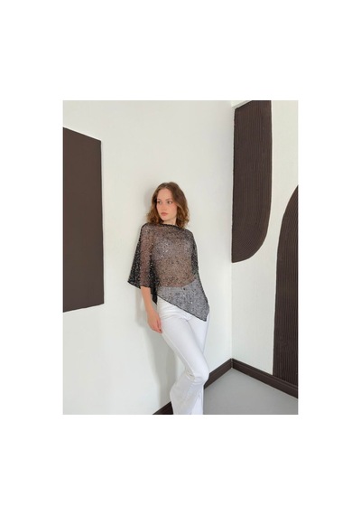 Verymoda Asimetrik Kesim Yarasa Kol Pullu Bluz D3118 Siyah
