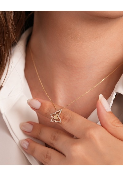 Debora Jewelry 14 Ayar Altın Taşlı Kelebek Detay Kolye