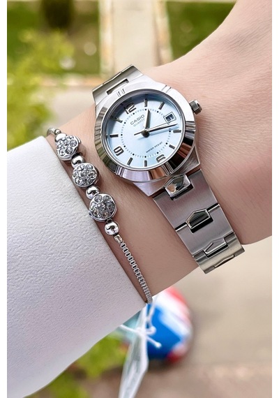 Casio Csıste17 Kadın Kol Saati
