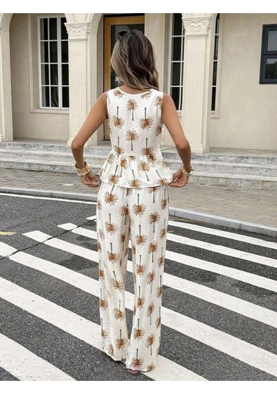 Efnaz Style Kadın Askılı V Yakalı Belden Bağlamalı Desenli Bluz Ve Pantolon Ikili Takım Bej Efnaz Style Kadın Askılı V Yakalı Belden Bağlamalı Desenli Bluz Ve Pantolon Ikili Takım Bej