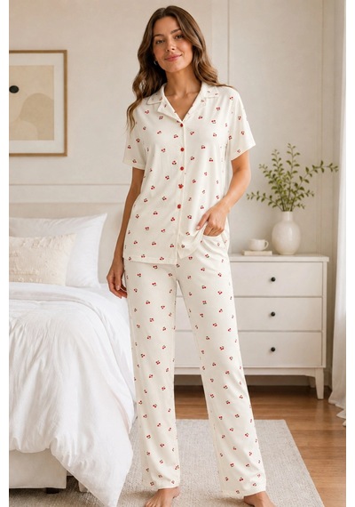 Findit Beyaz Kiraz Desenli Kısa Kollu Gömlek Yaka Milan Kumaş Kadın Pijama Takımı