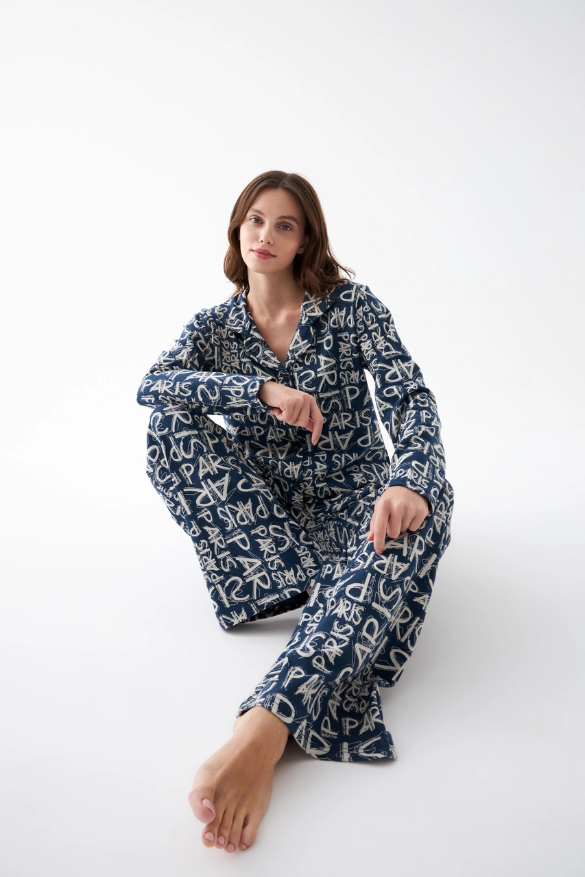 Akbeniz Kadın Lacivert Paris Yazı Desenli Düğmeli Pamuklu Pijama Takımı Lacivert