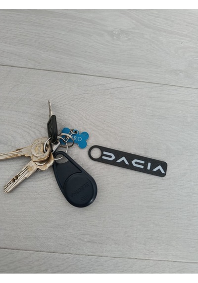 Dacia Anahtarlık
