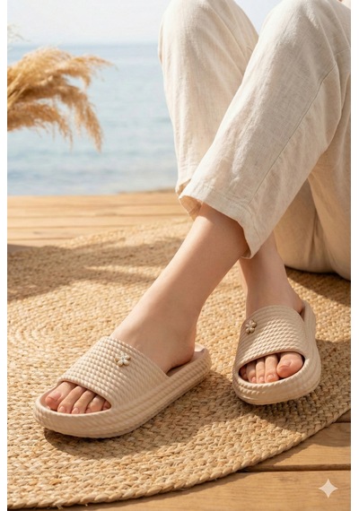 N Moda Kadın Yüksek Taban Günlük Terlik Plaj Deniz Tatil Hastane Balkon Yazlık Kullanıma Uygun Hafif Rahat Model Tek Taş Krem N Moda Kadın Yüksek Taban Günlük Terlik Plaj Deniz Tatil Hastane Balkon Yazlık Kullanıma Uygun Hafif Rahat Model Tek Taş Krem