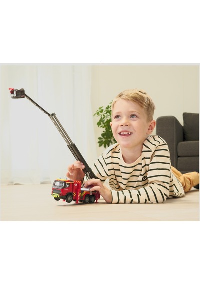 Majorette Try Me Volvo Truck Fire Engine 3+