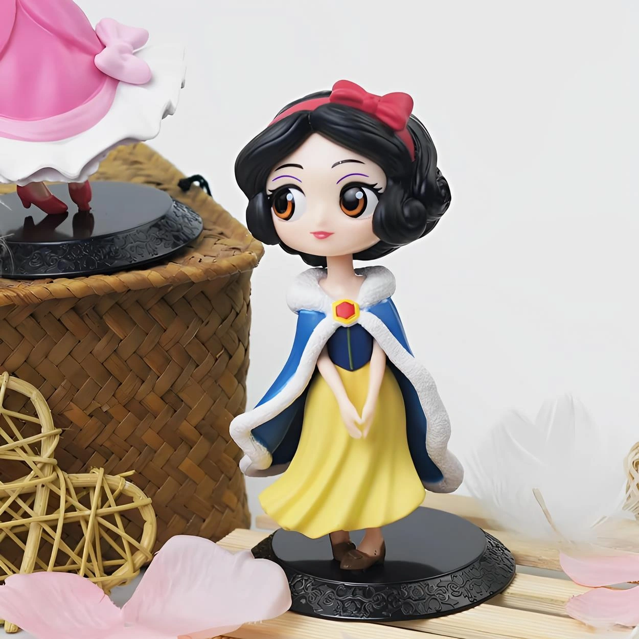 Pamuk Prenses Anime Karakter Figür Oyuncak Dekoratif Koleksiyon Biblo Bebek 15 Cm. Genç Odası Süsü Pamuk Prenses ve 7 Cüceler Pamuk Prenses Anime Karakter Figür Oyuncak Dekoratif Koleksiyon Biblo Bebek 15 Cm. Genç Odası Süsü Pamuk Prenses ve 7 Cüceler