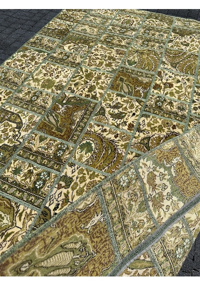 El Dokuma Bünyan Halısı Patchwork 185x260 Yeşil %100 Yün Halı Yeşil