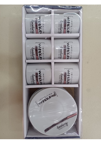 Porselen Fincan Takımı 6 Kişilik Ve Desenli