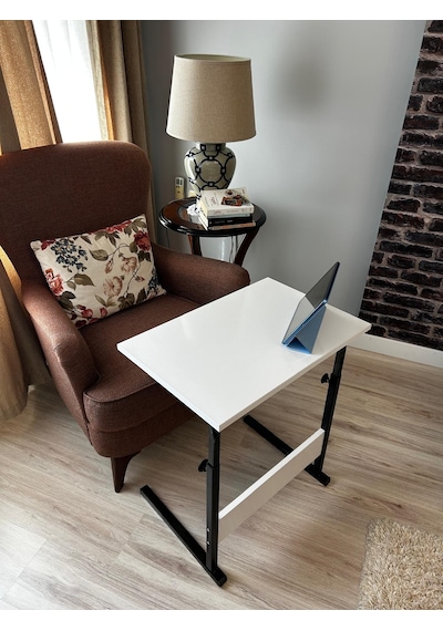 Yükseklik Ayarlı Laptop Sehpası 60x40 Beyaz Renk Mdf Malzeme Beyaz Yükseklik Ayarlı Laptop Sehpası 60x40 Beyaz Renk Mdf Malzeme Beyaz