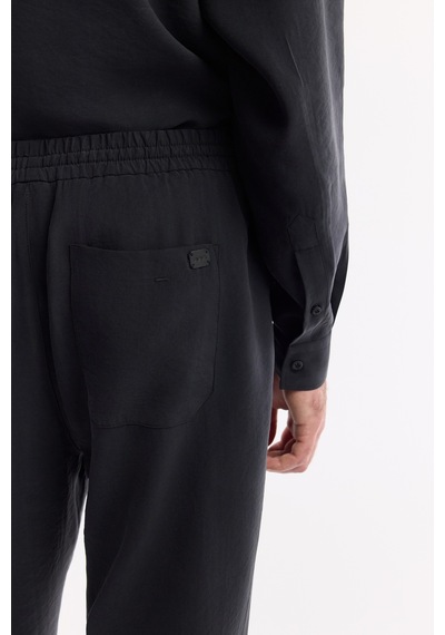 Avva Erkek Siyah Beli Lastikli Bağcıklı Soft Touch Relaxed Fit Pantolon A51y3031