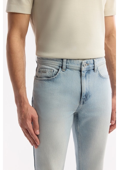 Avva Erkek Açık Mavi Klasik Bel Pamuklu Eskitme Yıkamalı Berlin Slim Fit Jean Pantolon A51y3525