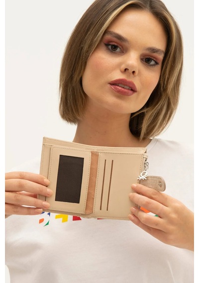 United Colors Of Benetton Bej Kadın Cüzdan Bnt-1310