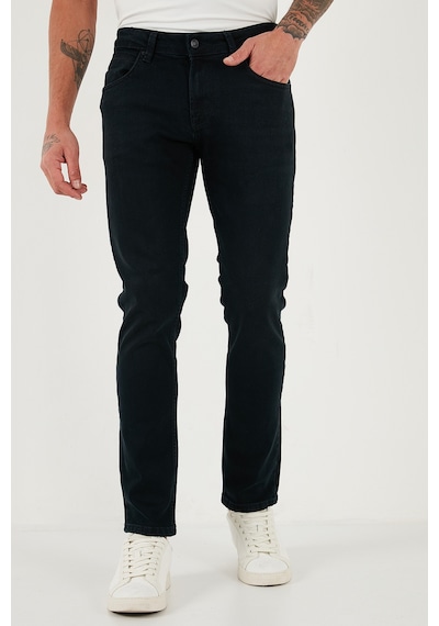 Buratti Pamuklu Normal Bel Regular Fit Boru Paça Jeans Erkek Kot Pantolon 2211C05Parma Koyu Lacivert Buratti Pamuklu Normal Bel Regular Fit Boru Paça Jeans Erkek Kot Pantolon 2211C05Parma Koyu Lacivert