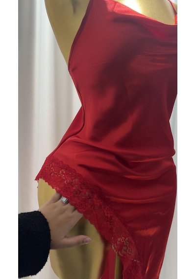 Mh Moony Homewears Derin Yırtmaçlı App Kırmızı Saten Gecelilk Harikaaa Kırmızı