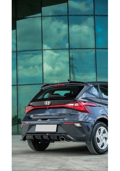 Hyundai İ20 2023+ Sağ Sol Arka Flap Parlak Siyah Arka Tampon Yan Eki