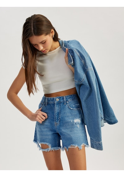 Koton Yıpranmış Püsküllü Düğmeli Denim Şort Açık İndigo 5sal40001md Açık İndigo
