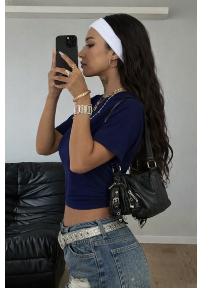 Kadın Kısa Kollu Crop Tişört Bisiklet Yaka, Slim Fit, Günlük & Şık Basic T-shirt Lacivert