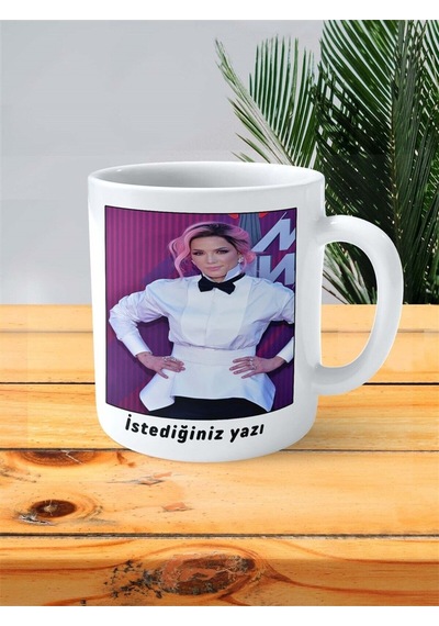 Halsey Baskılı Kupa Bardak Kişiye Özel Desen 2 Çok Renkli