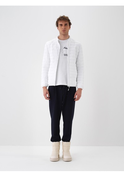 Beyaz Formunu Koruyan Regular Fit Mont 190571