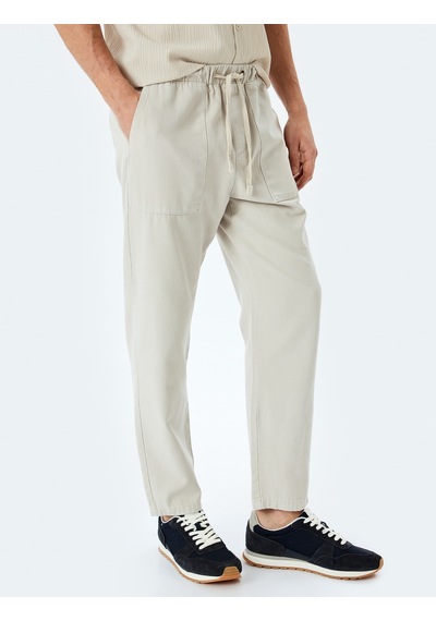Koton Beli Bağcıklı Cep Detaylı Pamuklu Chino Pantolon Gri 5sam40023hw Gri Koton Beli Bağcıklı Cep Detaylı Pamuklu Chino Pantolon Gri 5sam40023hw Gri