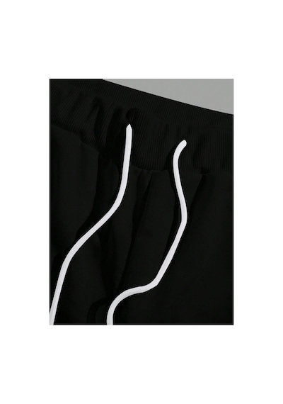 Manfinity Homme 2 Adet/takım Erkek Çiçek Desenli Tişört Ve Şort Takımı Siyah