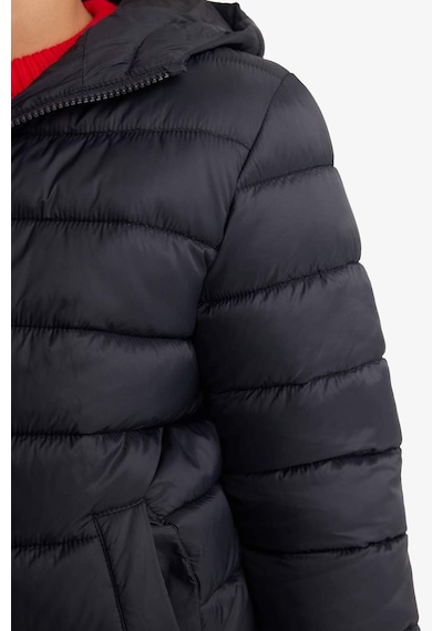 DeFacto Erkek Çocuk Su İtici Kapüşonlu Fermuarlı Cepli Şişme Mont D5899A825SPBK27 DeFacto Erkek Çocuk Su İtici Kapüşonlu Fermuarlı Cepli Şişme Mont D5899A825SPBK27