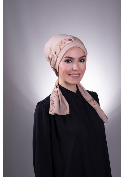 Hürrem Bone Bej Pratik Hazır Geçmeli Tesettür Bone Sandy Kumaş Desenli Şifon Bej Hürrem Bone Bej Pratik Hazır Geçmeli Tesettür Bone Sandy Kumaş Desenli Şifon Bej