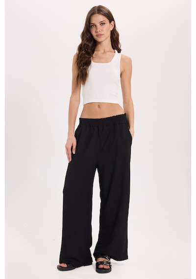 Tudors Kadın Slim Fit Dar Kesim Kalın Askılı Kare Yaka Ekru Atlet Bluz-51180