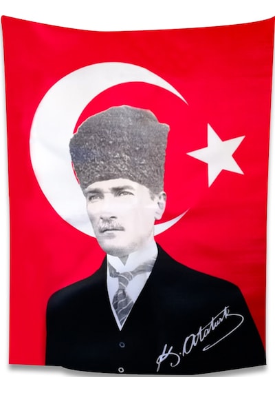 Kalpaklı Atatürk+Türk Bayrağı 70X105