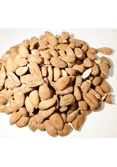 Badem Tuzlu 1 KG