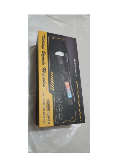 El Feneri 480000 Lümen Zoomlu Çok Fonksiyonlu Arkadan Yanan Led Gurubu Siyah
