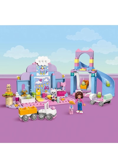 LEGO® Gabby's Dollhouse Gabby'nin Kedicik Bakım Odası 10796 - 4 Yaş & Üzeri Çocuklar için Yaratıcı Oyuncak Yapım Seti (165 Parça)
