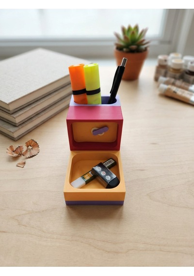 Elarıo Prizma Organizer Mıknatıslı Ve Saatli Masaüstü Organizer Set1 Çok Renkli