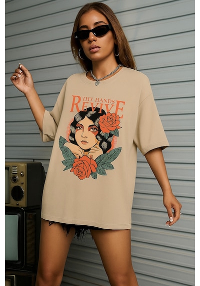 Sepette 6 Ve Üzeri Alımlarda 1 Tişört Hediyedir - Unisex Mane Baskılı Tshirt Taş Sepette 6 Ve Üzeri Alımlarda 1 Tişört Hediyedir - Unisex Mane Baskılı Tshirt Taş