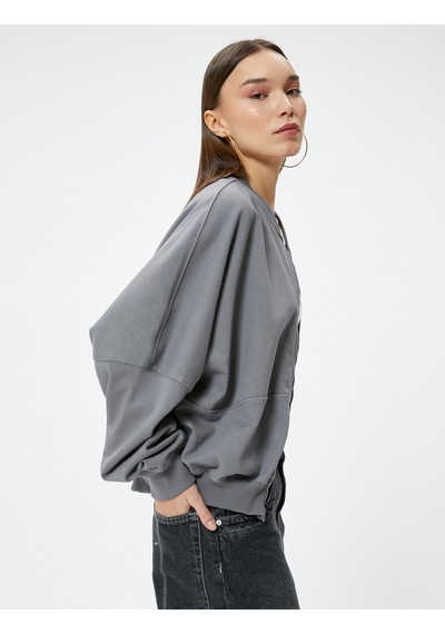 Koton Fermuarlı Sweatshirt Rahat Kalıp Yuvarlak Yaka Uzun Balon Kollu Pamuklu Gri 4sal10395ık Gri Koton Fermuarlı Sweatshirt Rahat Kalıp Yuvarlak Yaka Uzun Balon Kollu Pamuklu Gri 4sal10395ık Gri