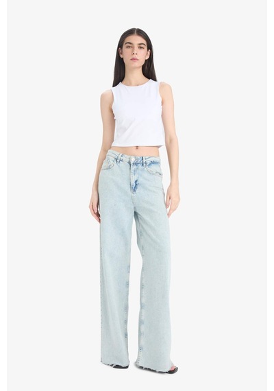 Defacto Regular Fit Basic Düz Bisiklet Yaka Beyaz Atlet F3534ax25smwt79 Beyaz