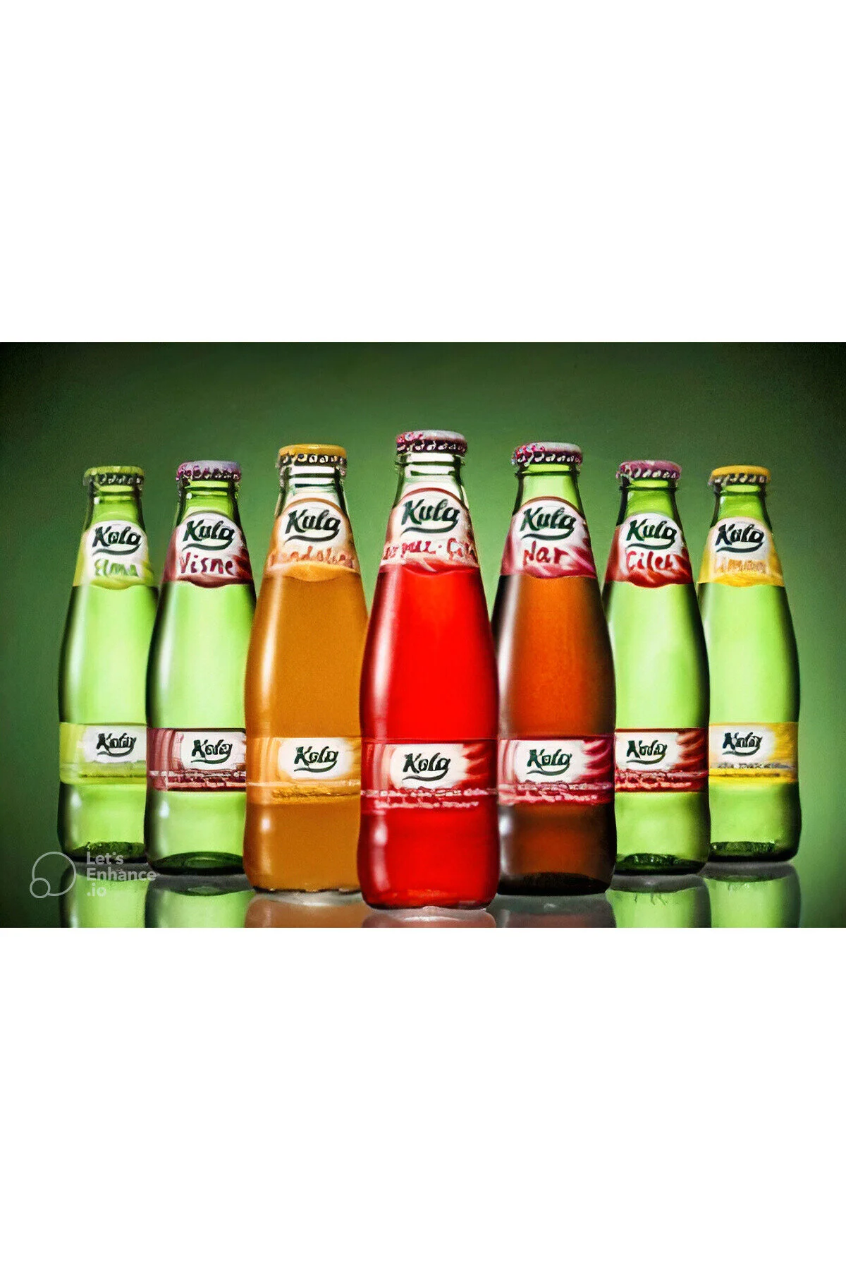 Kula Elma Aromalı Doğal Mineralli Maden Suyu 200 Ml X 24 Cam Şişe 6 X 4 Lü Paket